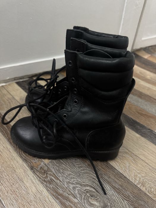 Продам бертцы 36 размер