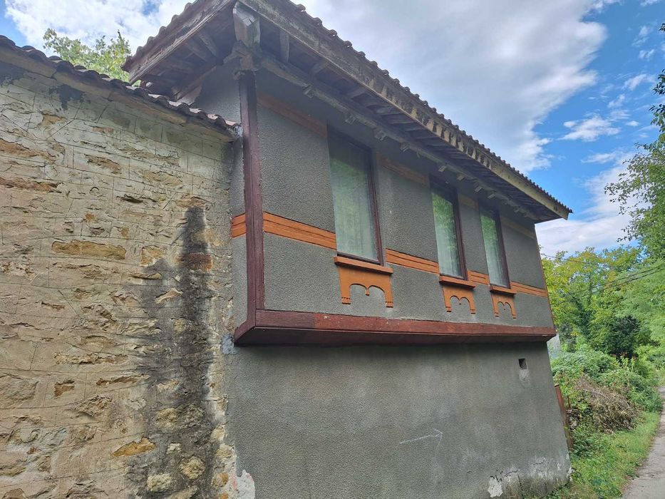 Продава се Къща в с. Бучуковци, Област Габрово - 185 кв.м за 166 €/кв.м - Снимка #1