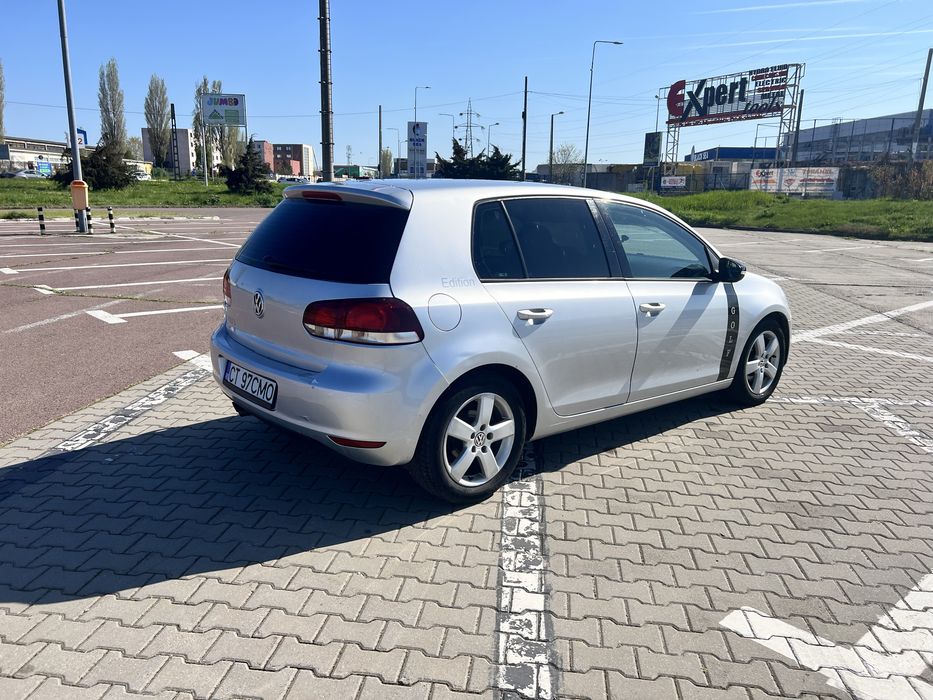 VOLKSWAGEN Golf 2011 — imagine 5