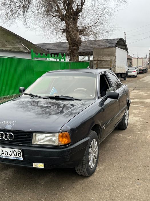 Audi 80 б3 1.8 куб