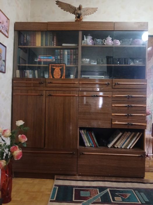 Отдам  бесплатно шкаф