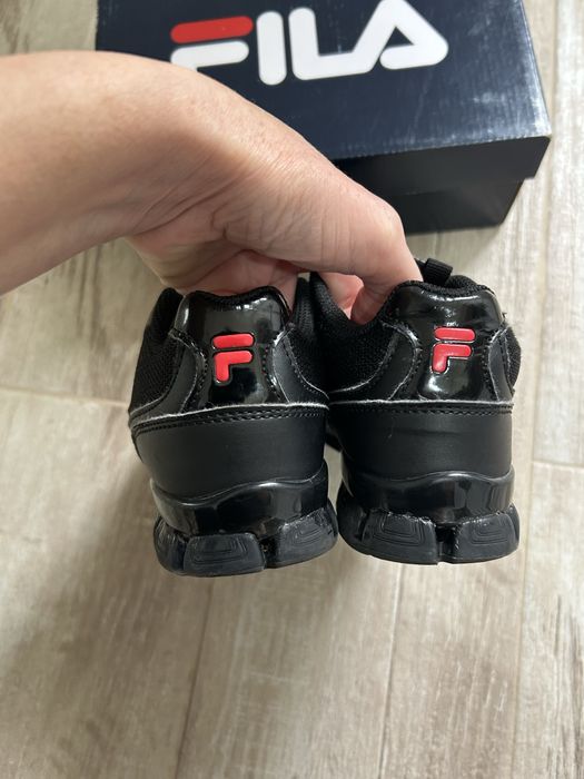 Adidasi Filla 30