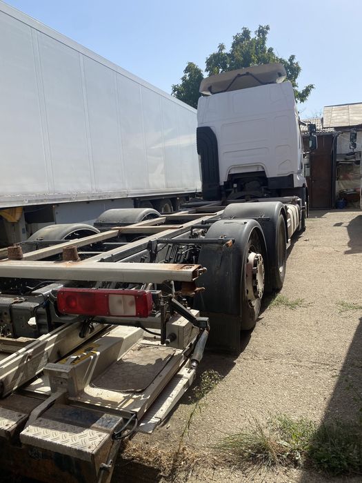 Camion renault premium bdf