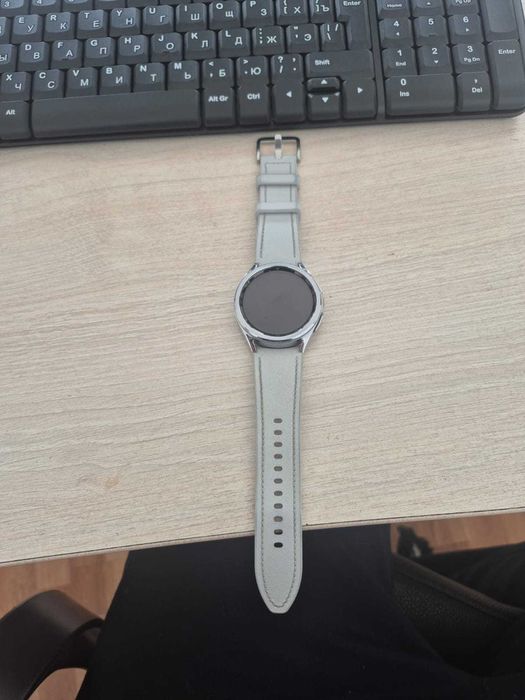 Продам часы galaxy watch 6 classic 43mm