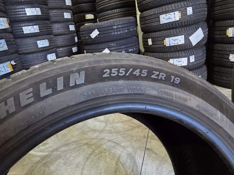 255/45/19 MICHELIN 2бр
