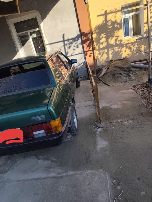 Продаю машину ваз 21099