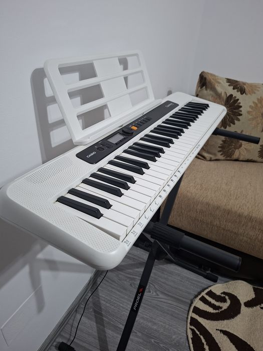 Orgă casio Casiotone