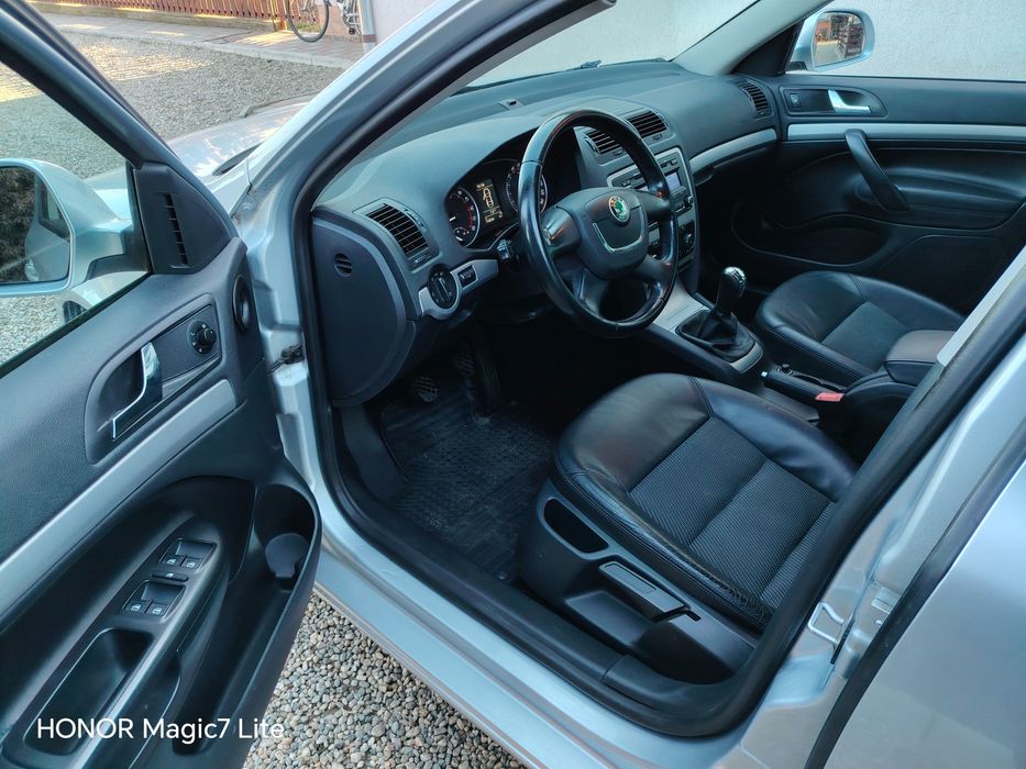 Skoda Octavia 1.6 TDI Euro5 an 2010 Climatronic Încălzire Scaune