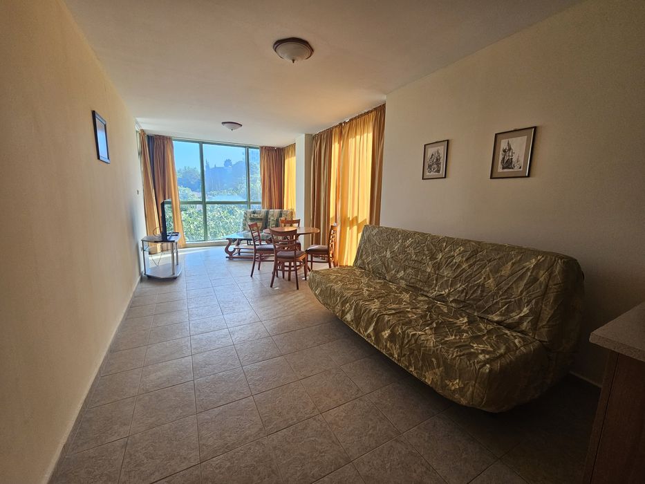 Апартамент нощувки плаж Кабакум-1 линия-Kabakum beach apartments