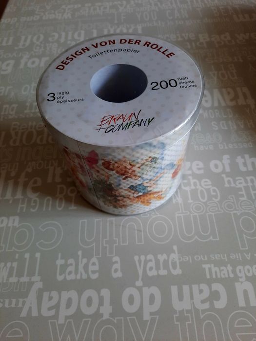 Необичайна тоалетна хартия