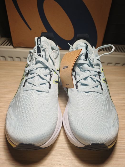 Asics gel nimbus 27,originali,noi,43,5