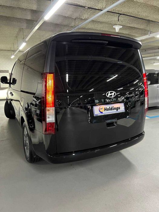 Hyundai Staria 9 o'rindiqli