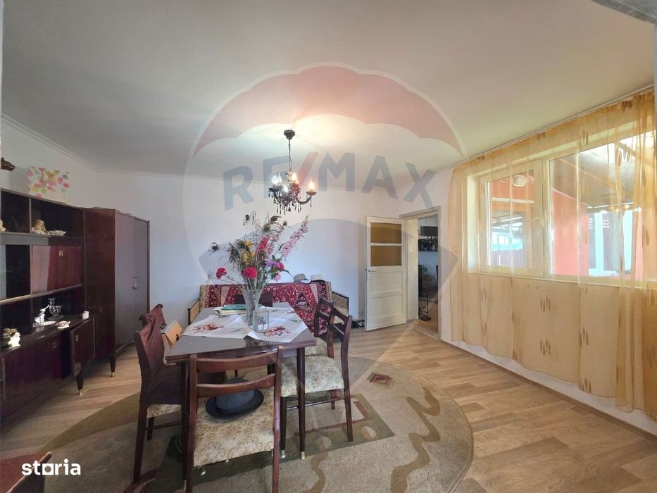 Casă tip duplex de vânzare – Vitrometan, str. Bârsei