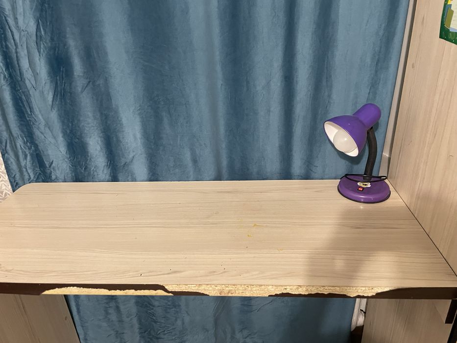 парта,пенал удобный