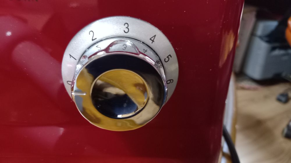 Кухненски робот 1200вата