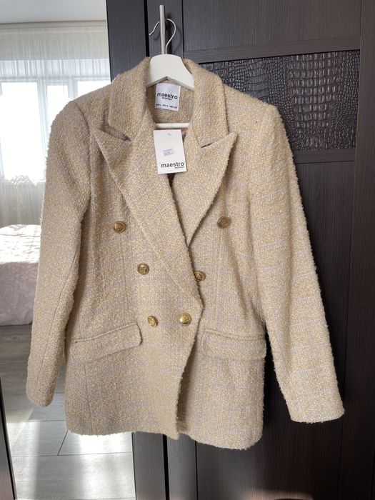 Продам твидовый пиджак