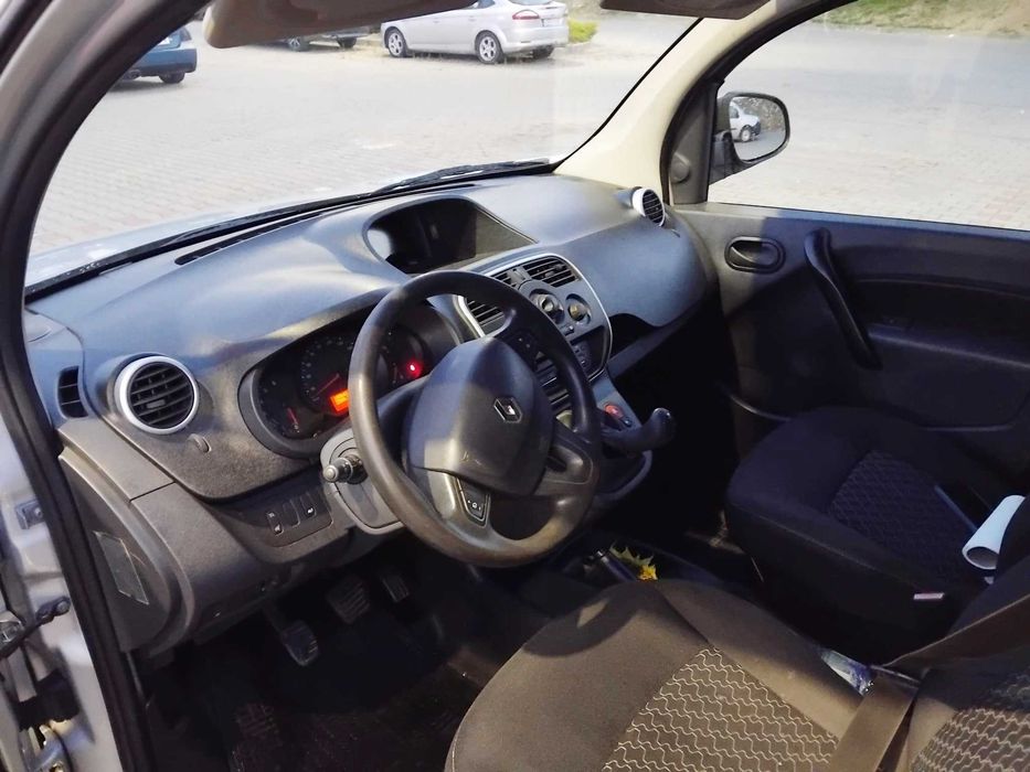 RENAULT Kangoo Autoutilitara N1 Furgoneta 2 locuri 5 usi 2017 1.5dCi 90 CP Euro 6 AC, recent adusa ofer fiscal