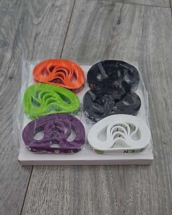 FEPITO Комплект от 35 силиконови гривни за Хелоуин, 7 класически модел