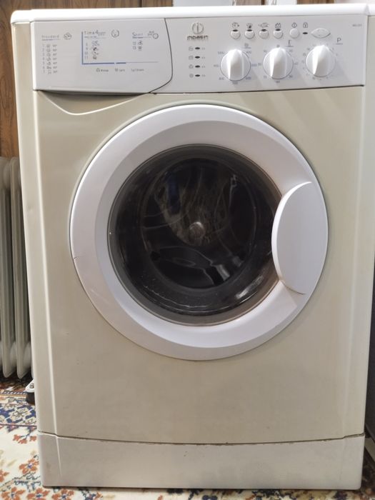 Продам стиральную машину автомат