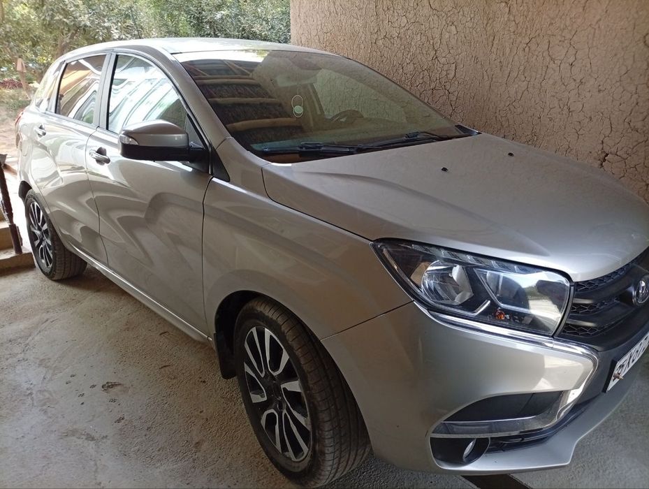 Lada sotiladi egasini oʻzidan