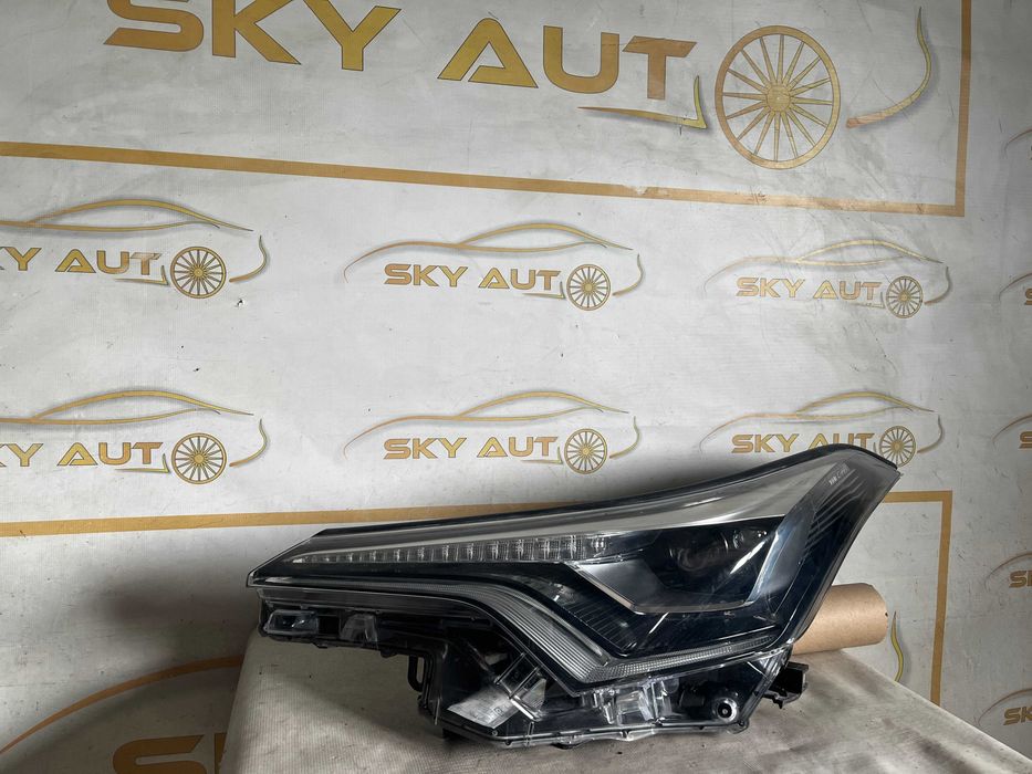 Far stanga full led Toyota C-HR original Europa cod 81150-F4070-00