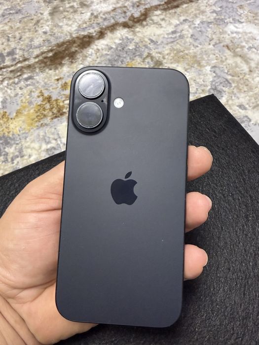 Iphone 16 in stare foarte buna !