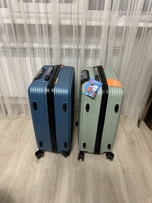 Продам чемодан одна поездка