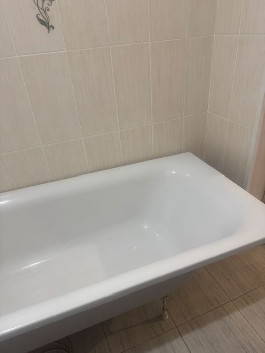 Продам ванну акриловая