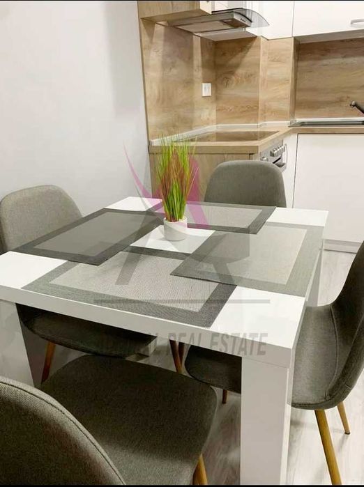 Дава се под наем Двустаен апартамент в Варна, Аспарухово - 68 кв.м за 500 € - Снимка #1