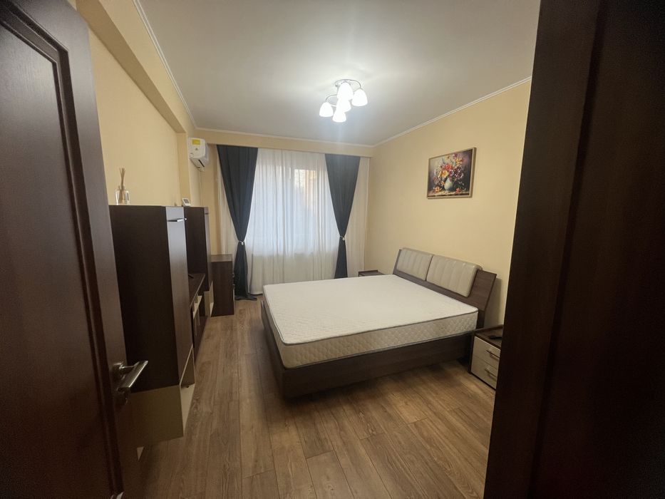 Apartament de închiriat bd Decebal