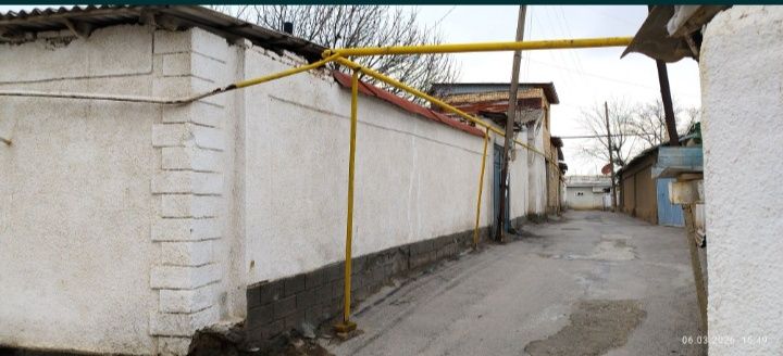 Срочно недорого продаётся дом на земле на ул.Ангарская махалля анхор