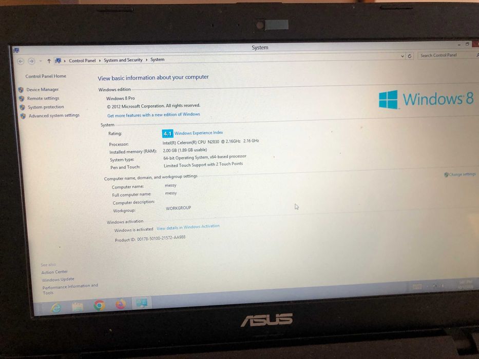 Laptop ASUS X200MA 11.6 inchi cu windows 8 in cutie