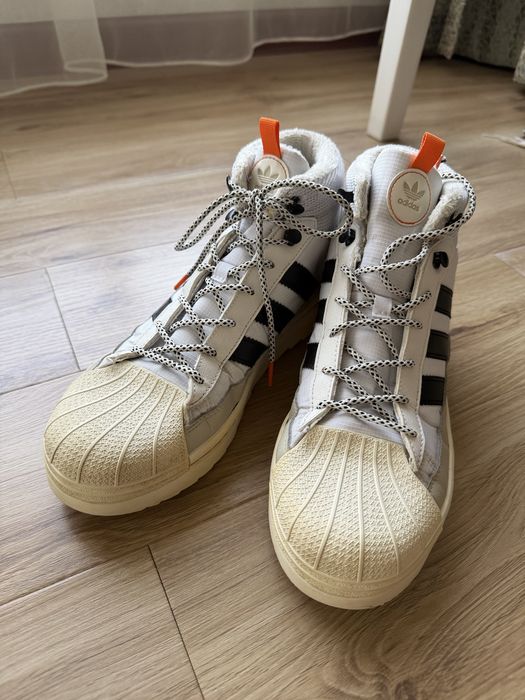 Продам ботинки Adidas