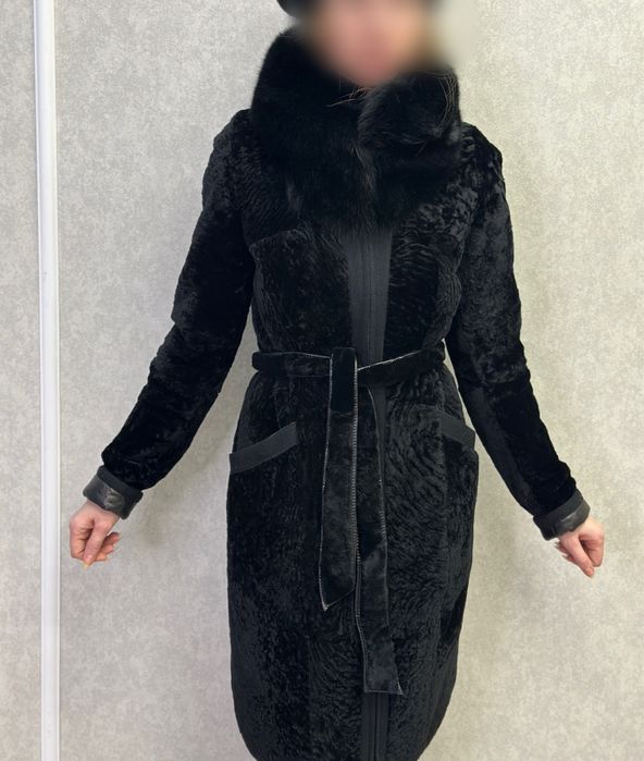 Продам шубу натуральную
