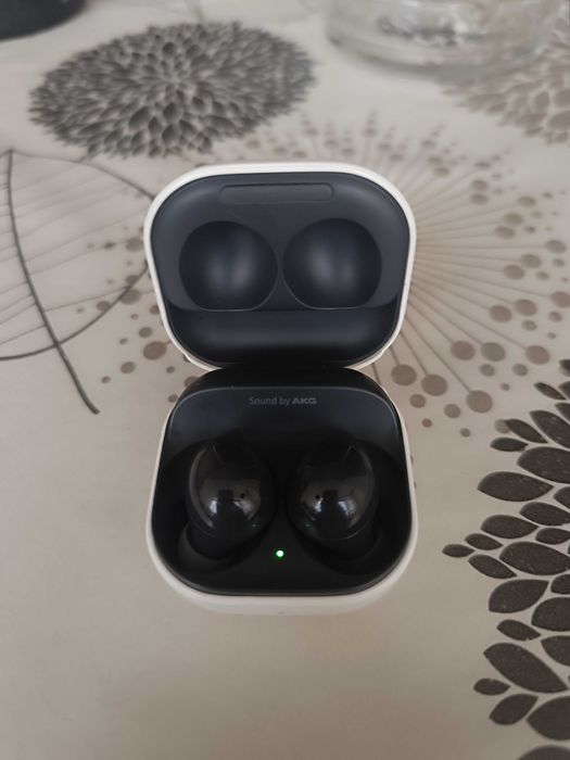 Samsung Buds 2 (лека употреба)