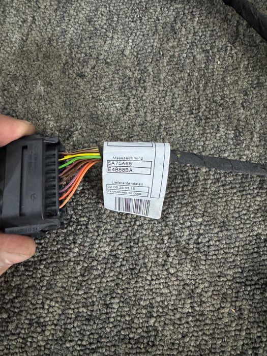 Instalatie senzori Bmw X6 g06 facelift senzor parcare USS-50