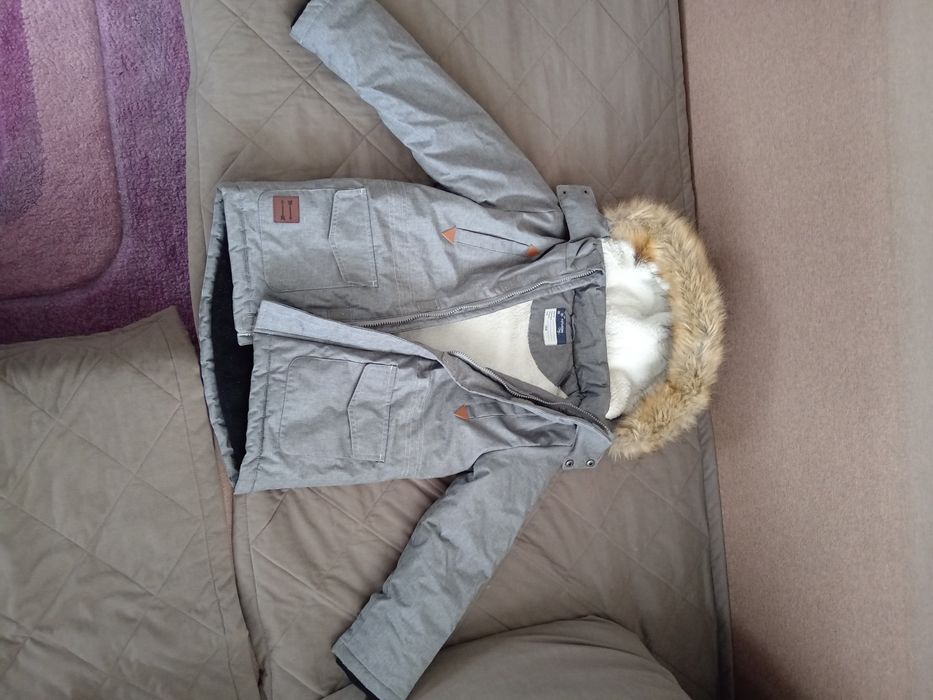Куртка зимняя с мехом внутри для мальчика, рост 134