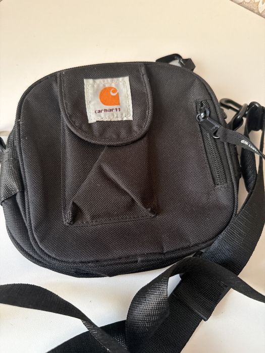 сумка carhartt унисекс продам, для спортивного стиля подходит идеально