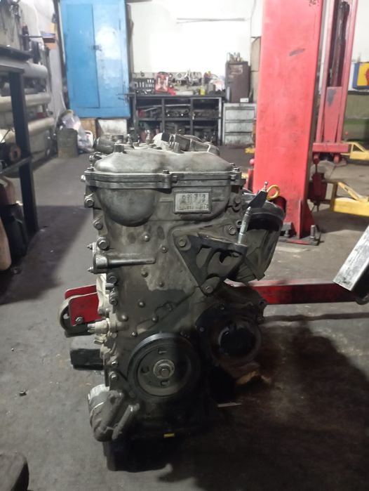 Продам двигатель 1zr-fe