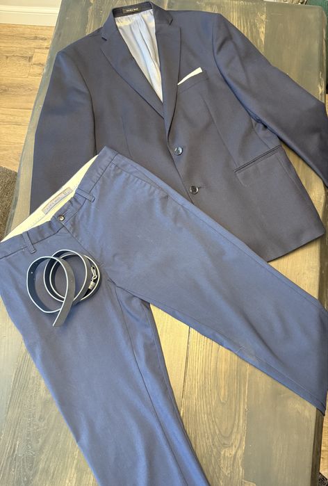 Мъжки костюм и колан