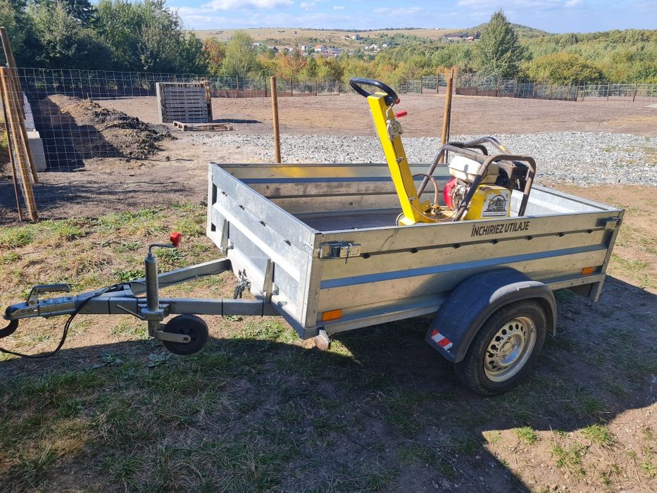 Închiriez scule profesionale