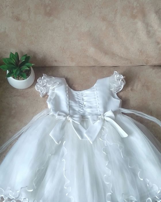 Продам платье на девочку