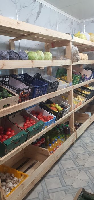 Срочно продам овощной стеллажи