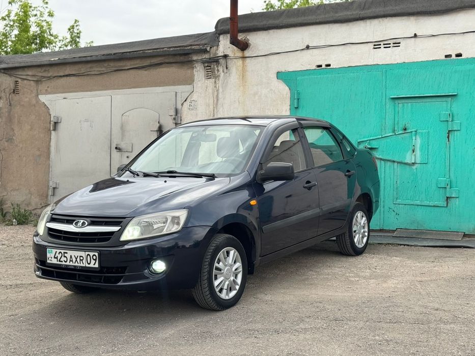 Продам автомобиль в отличном состоянии!!
