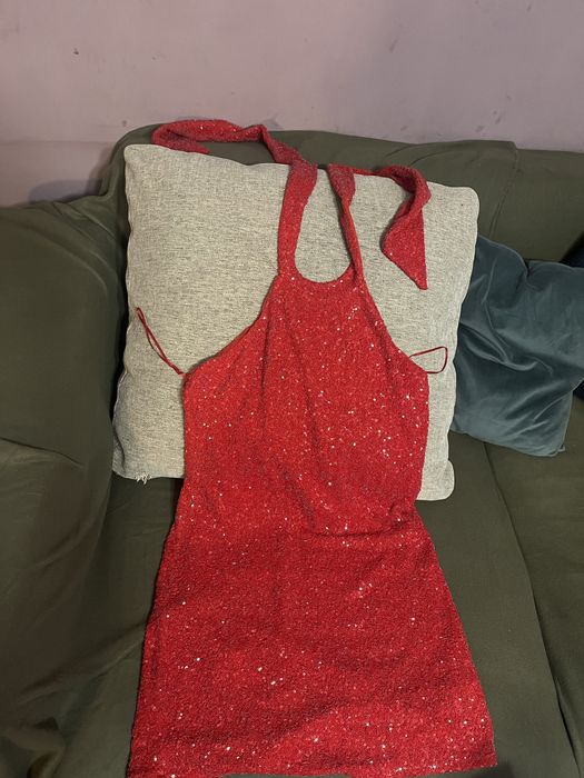 Рокля Mango с пайети