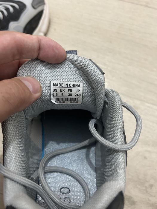 Продам обувь