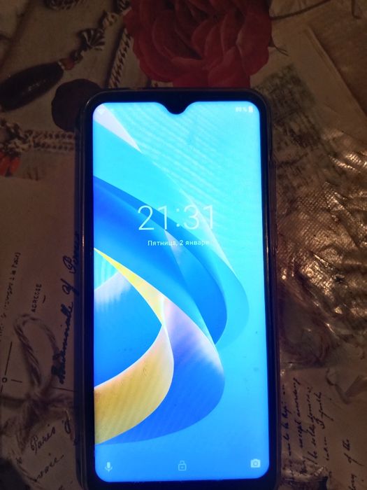 Обменяю телефон на