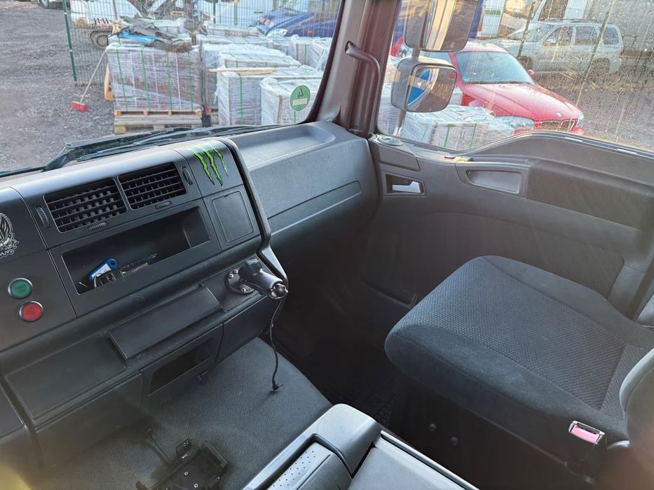 Продавам хладилен MAN TGM 18.290