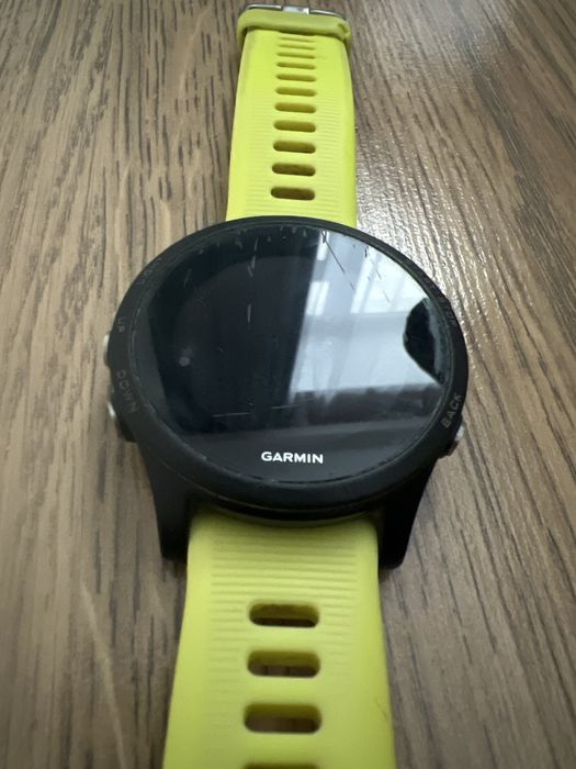 Смарт часы Garmin foreruner 935