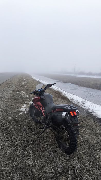 Продам мотоцикл тэкин 250куб